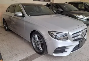 Mercedes-Benz E200 2018 Silver