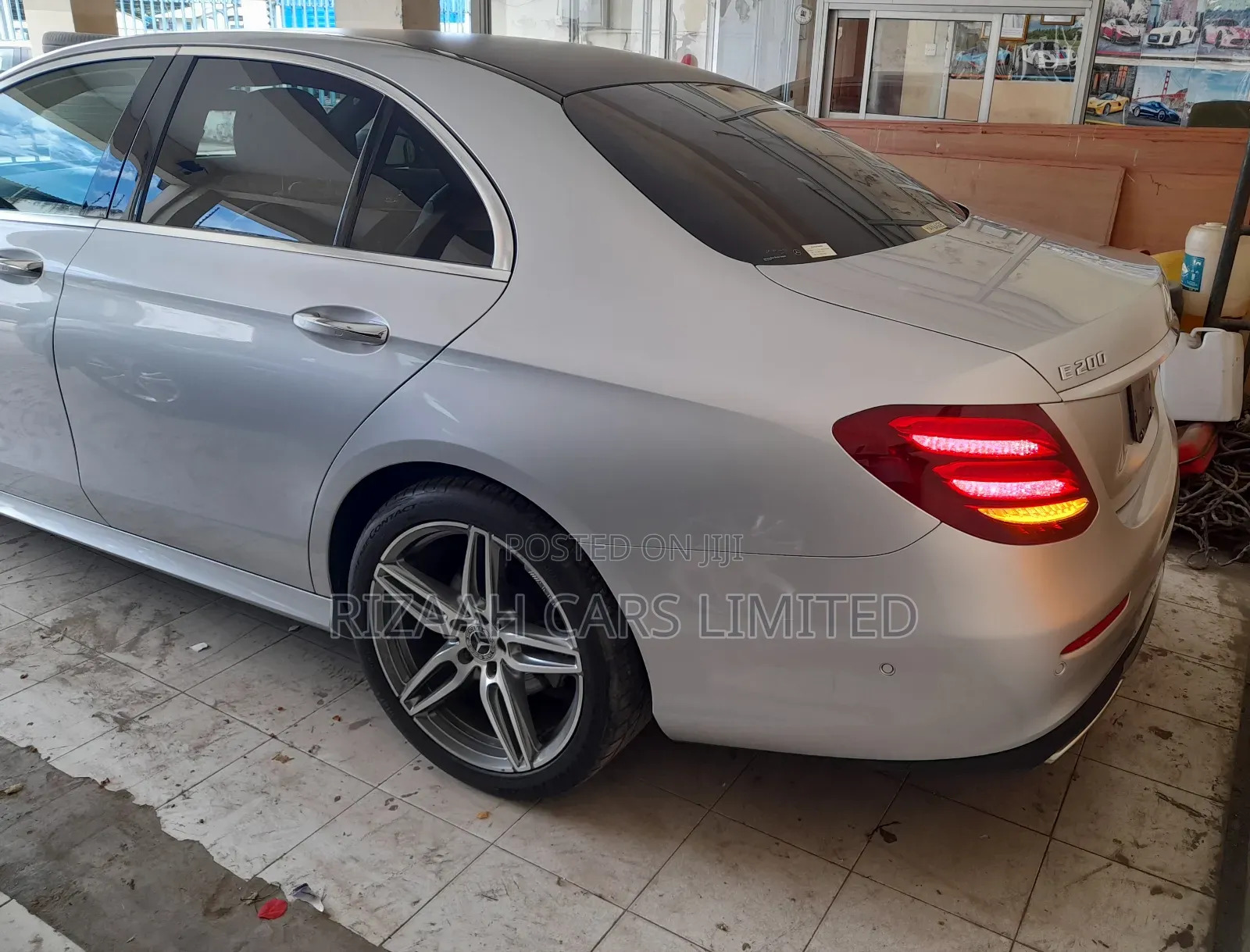 Mercedes-Benz E200 2018 Silver