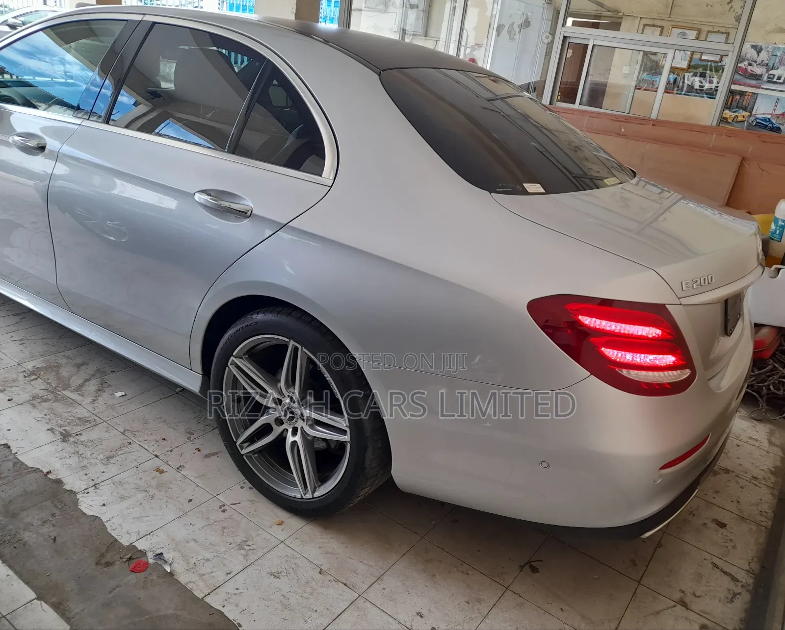 Mercedes-Benz E200 2018 Silver