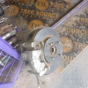 Front Hub Toyota Vits