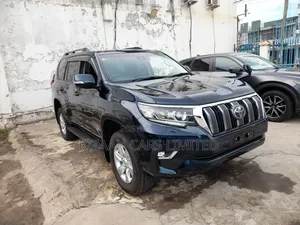 Toyota Land Cruiser Prado 2.8 2019 Blue