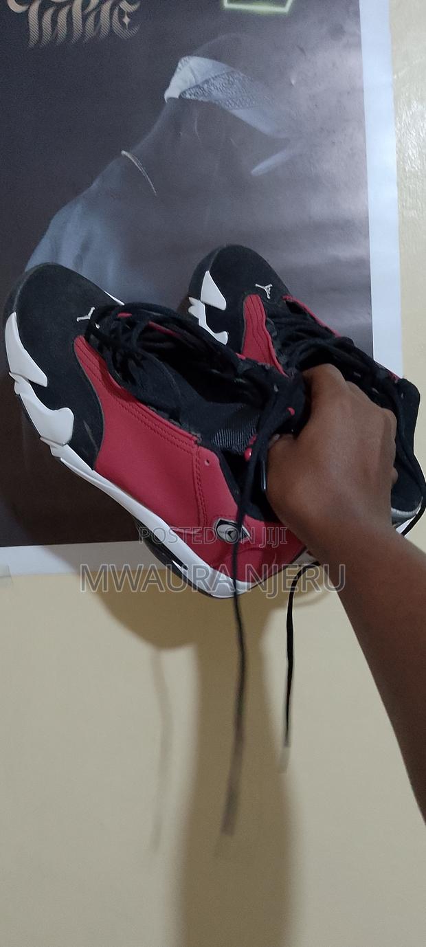Air Jordan - thumbnail 3