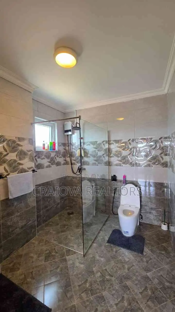 Furnished 2bdrm Penthouse in Spring Valley for rent