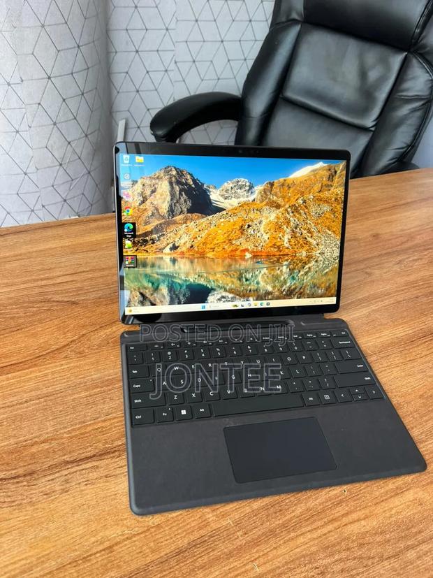 Desktop Computer 16GB Intel Core Ultra 7 SSHD+SSD 512GB
