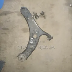 Subsru Front Right Side Arm