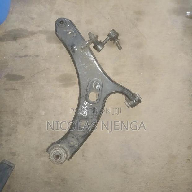 Subsru Front Right Side Arm - main view