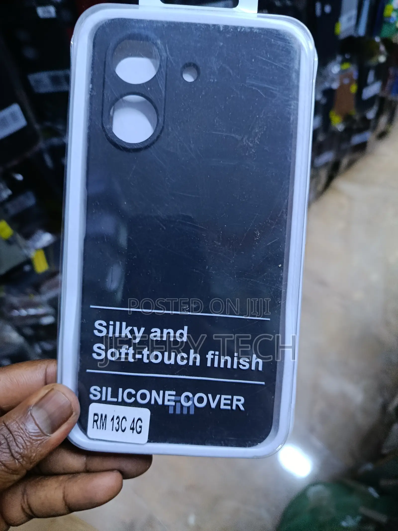 Glamour Case Silicone Cover Designed for the Xiaomi Redmi 13c.
