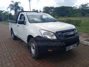 Isuzu D-MAX 2012 White