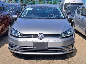 Volkswagen Golf TSI S FWD 2018 Silver