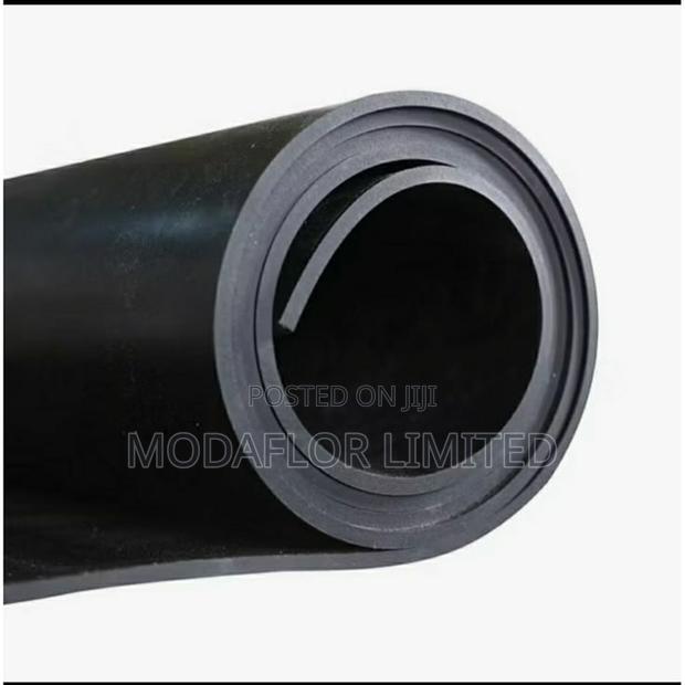 Plain Rubber Mat for Durable and Anti Slip Floor Solutions Use