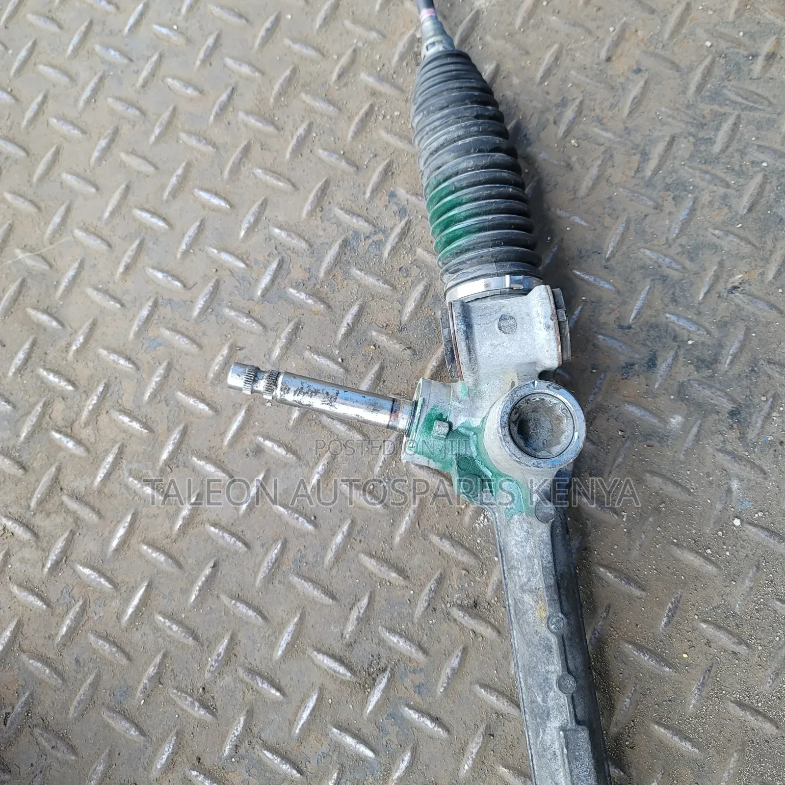 Toyota Belta Steering Rack