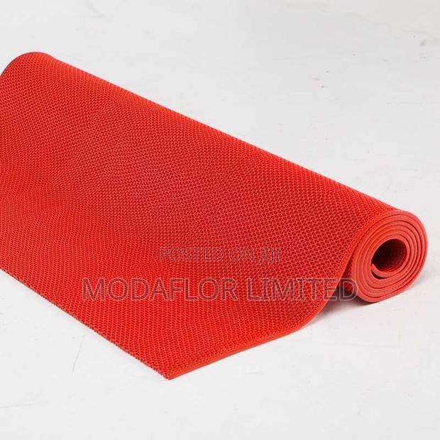 Anti Slip S Mat for Bathroom, Shower and Wet Floor Protection Use