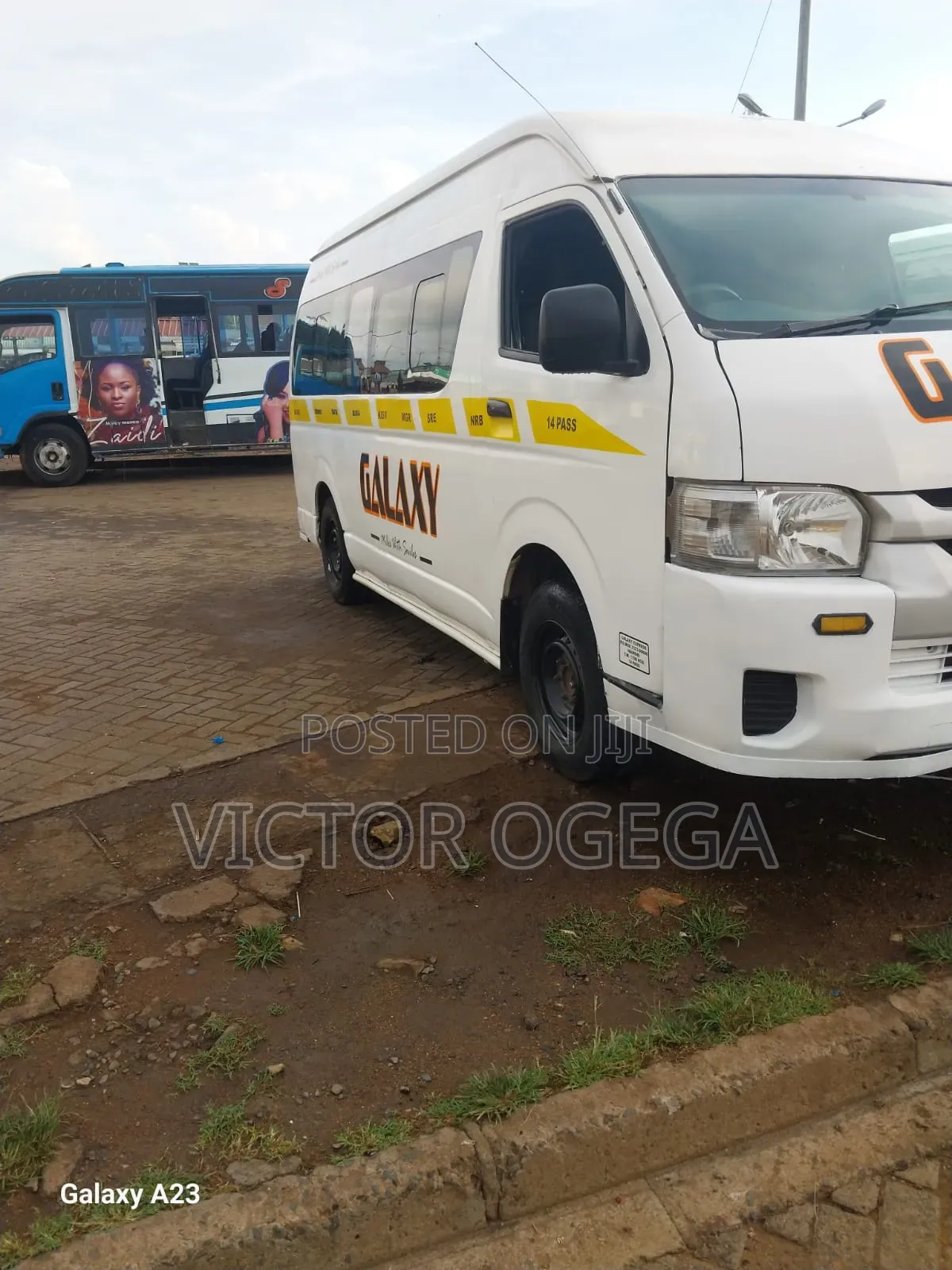 Toyota HiAce 2022 White