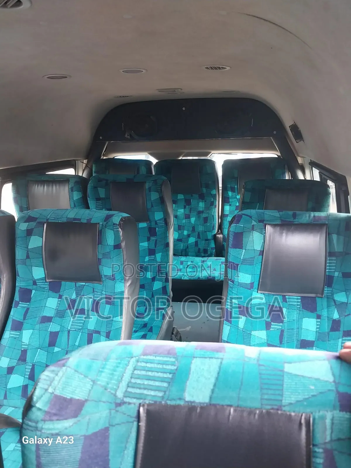 Toyota HiAce 2022 White