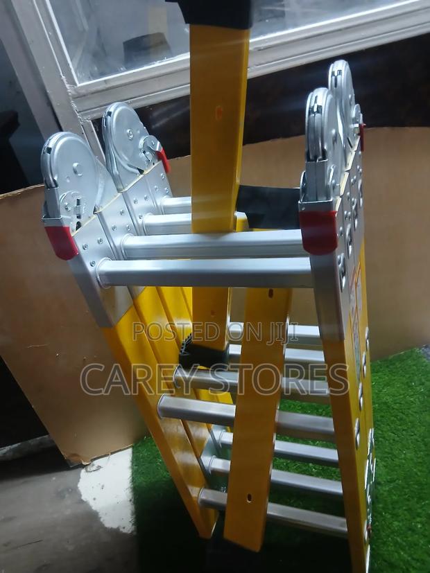 Fibreglass Multi Purpose Ladder - thumbnail 2