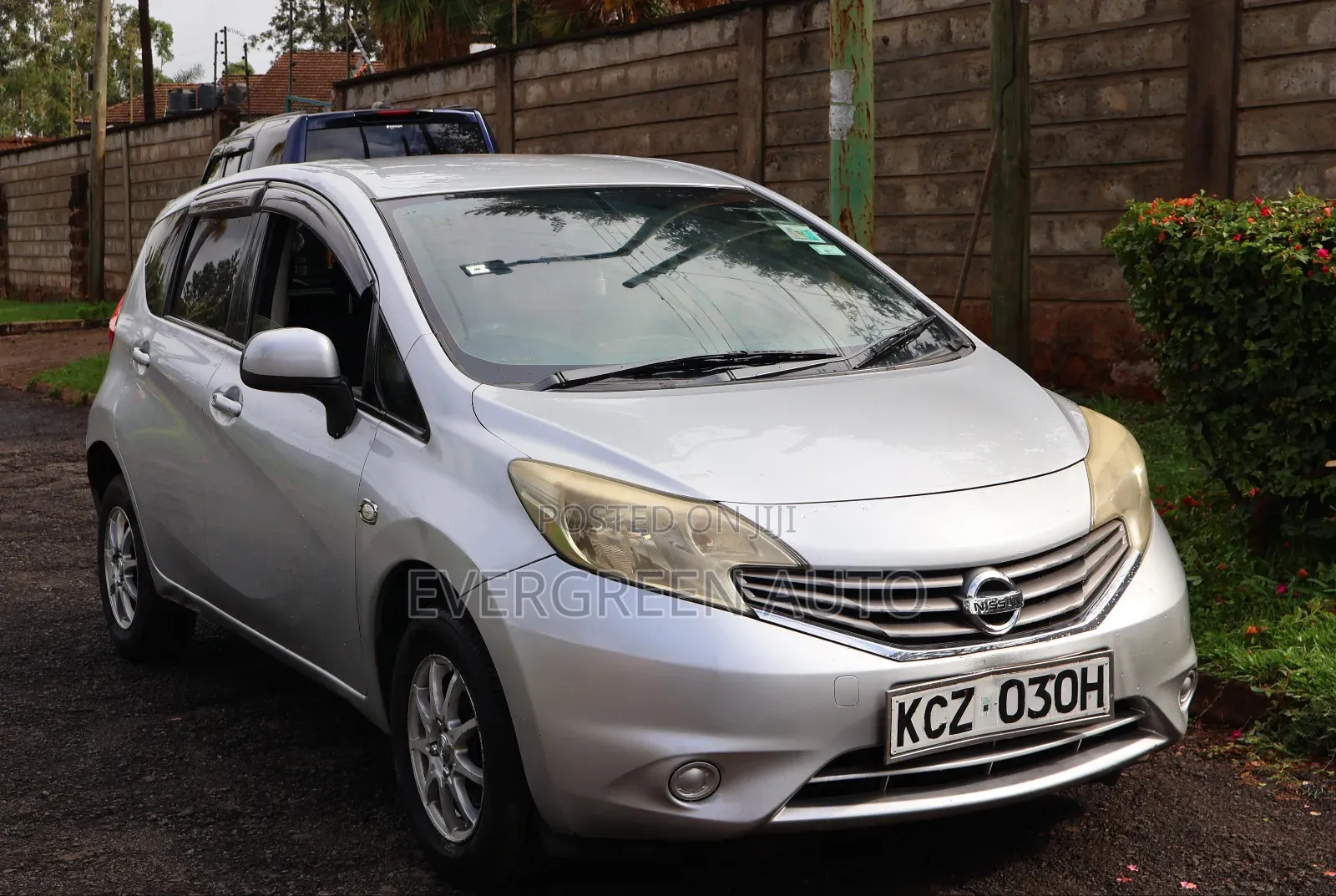 Nissan Note 1.2 Petrol 2013 Silver
