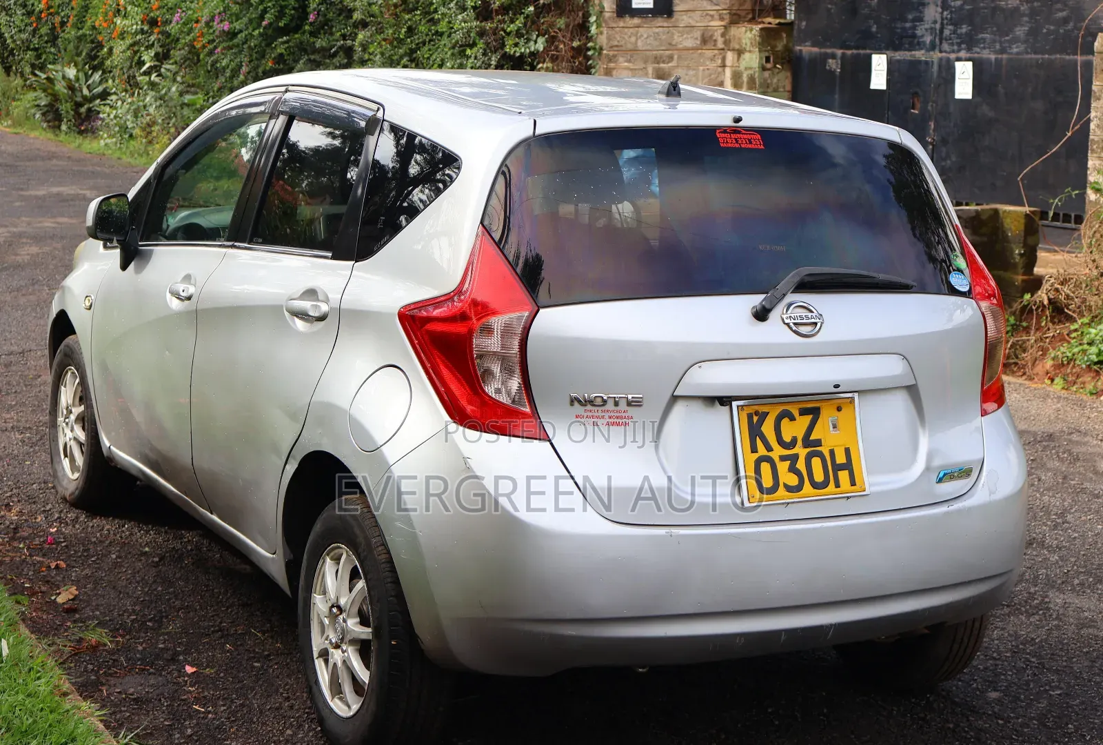 Nissan Note 1.2 Petrol 2013 Silver