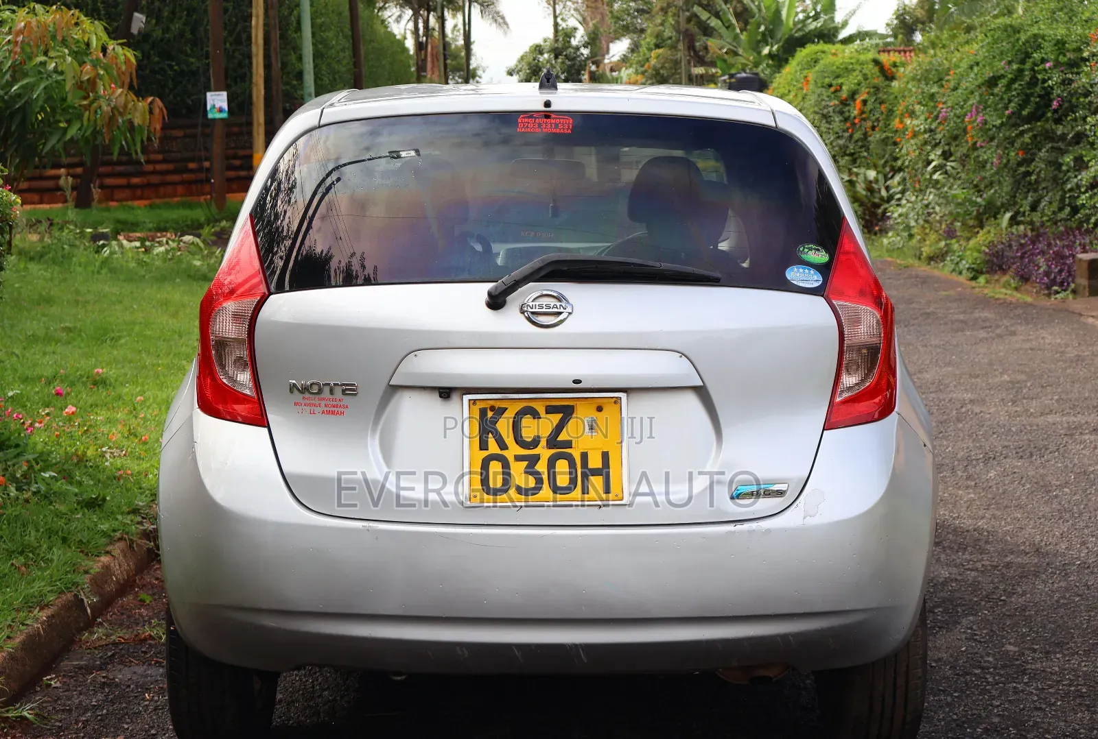 Nissan Note 1.2 Petrol 2013 Silver