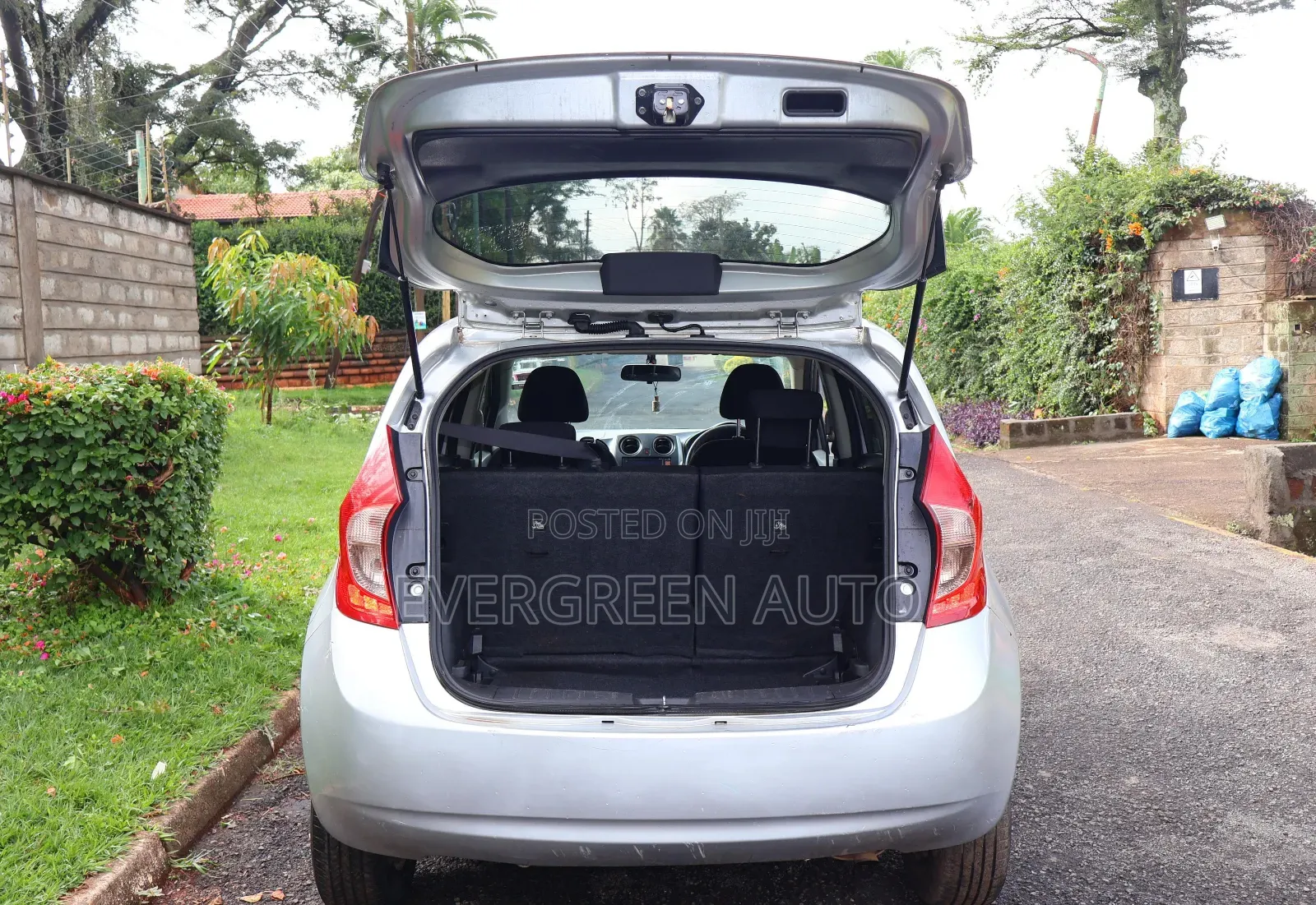Nissan Note 1.2 Petrol 2013 Silver
