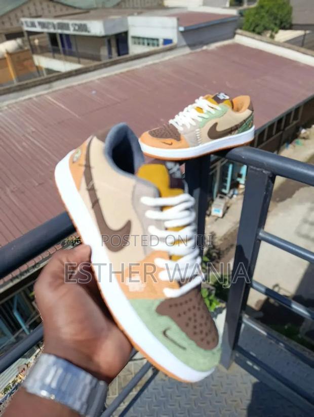 Jordan 1 Voodoo - thumbnail 2