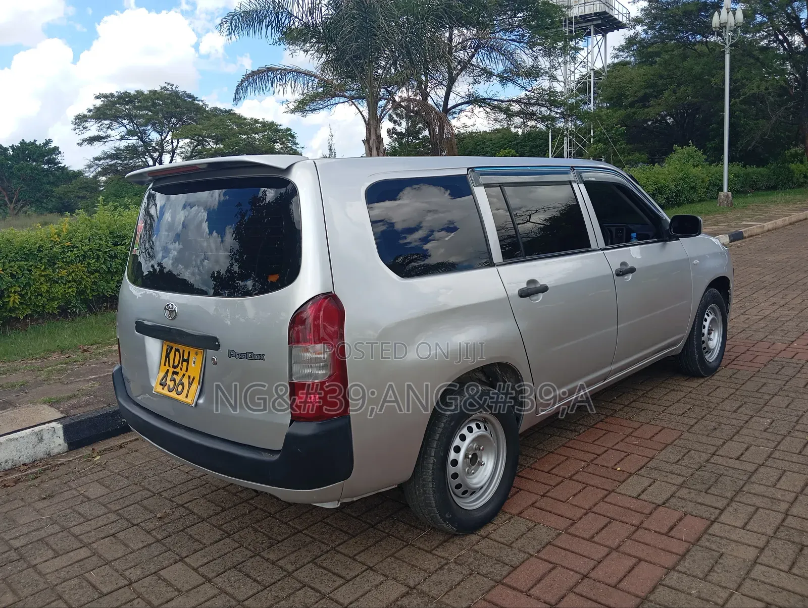 Toyota Probox 2017 Silver