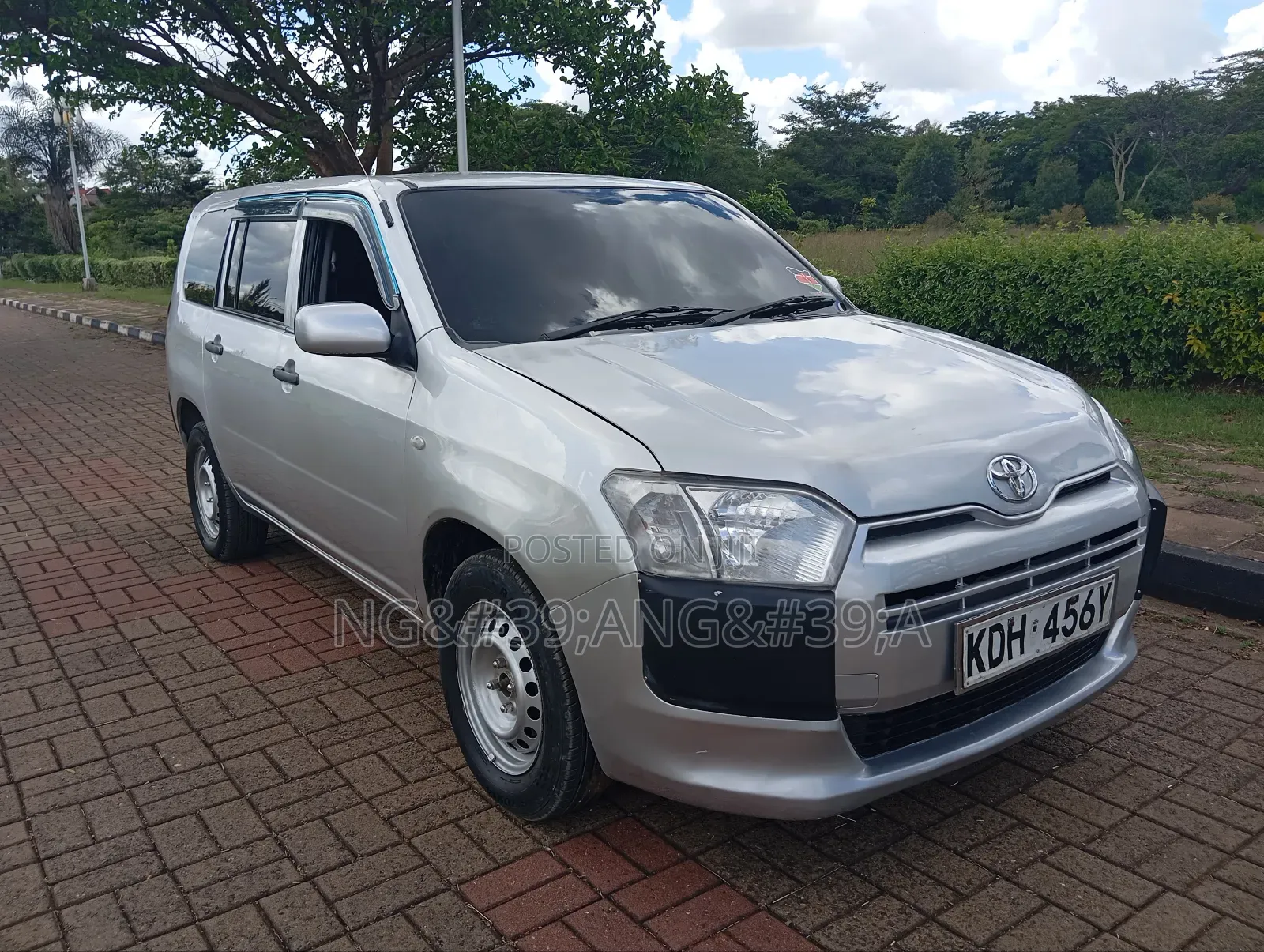 Toyota Probox 2017 Silver