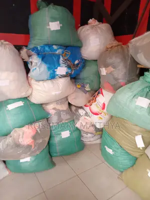 29 Bales- 2nd Hand Clothes- Clearance Sale- Over 1200+ Items
