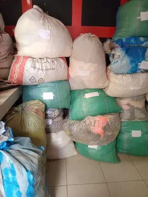 29 Bales- 2nd Hand Clothes- Clearance Sale- Over 1200+ Items