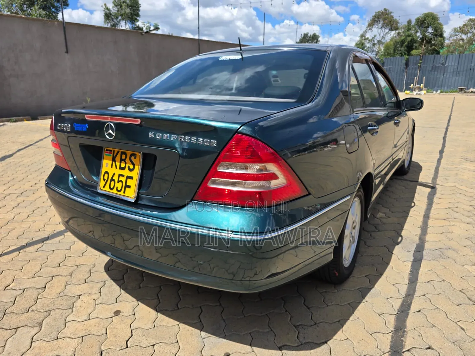 Mercedes-Benz C200 2005 Green