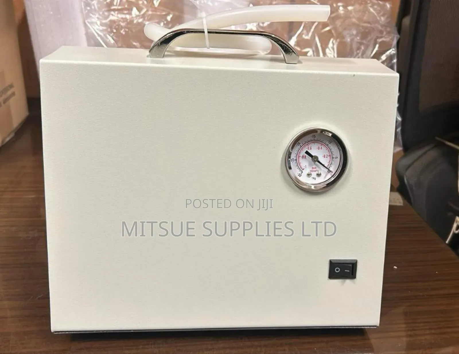 Vacuum Pump St-10 Electric With Rubber Hose China