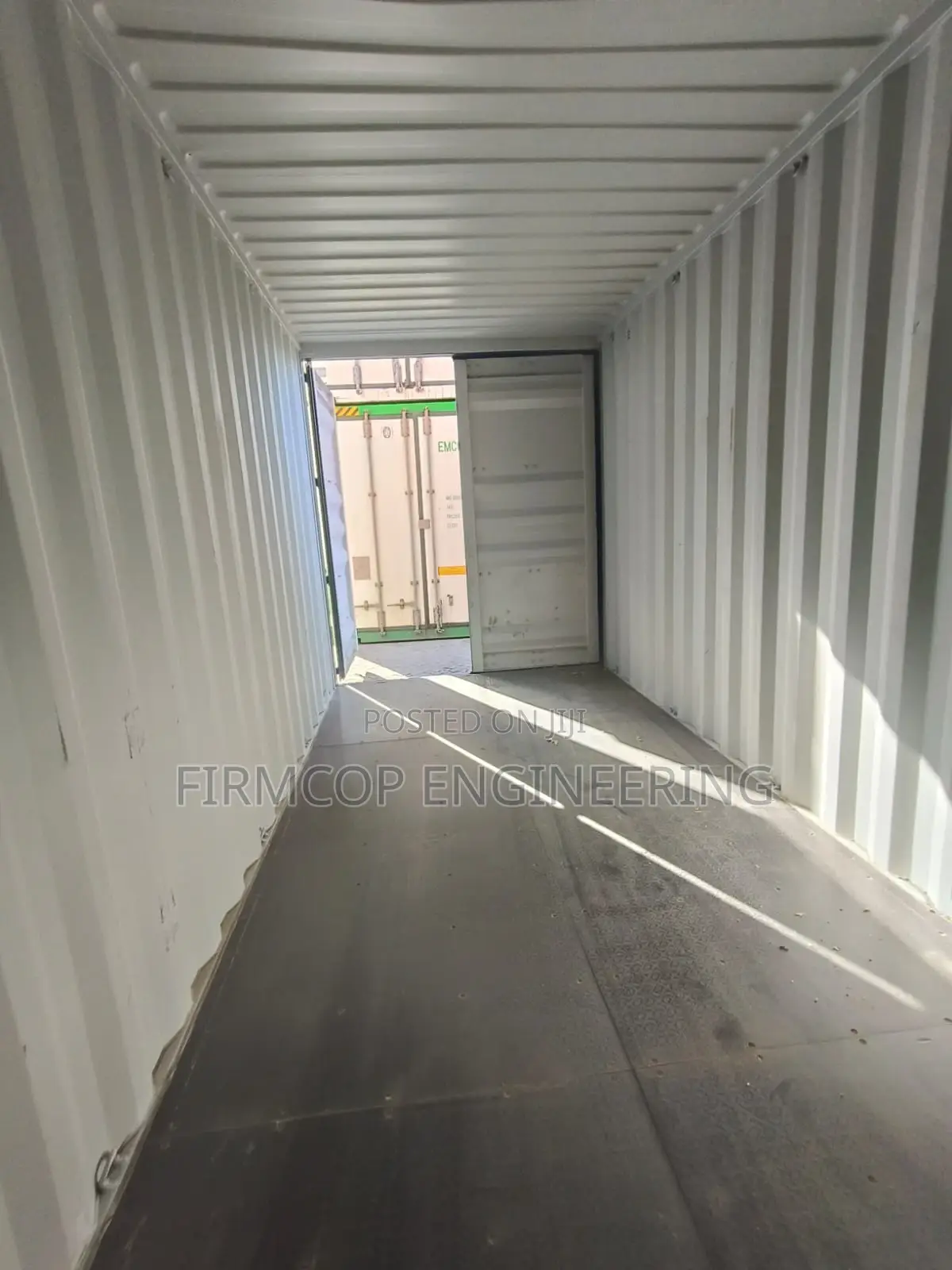 Clean 40ft Containers – Ready for Storage or Conversion