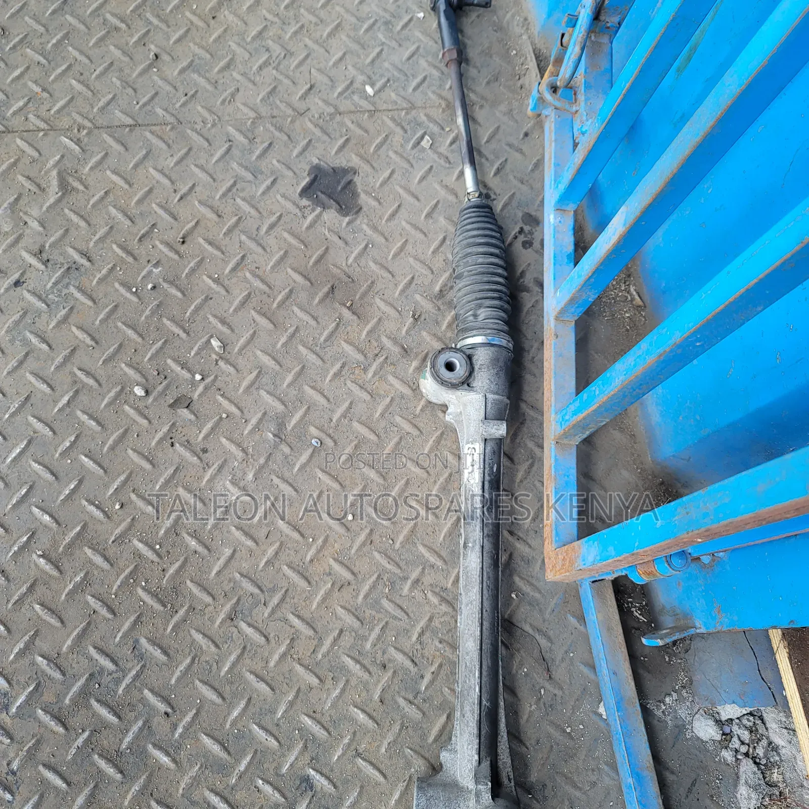 Toyota Voxy Steering Rack