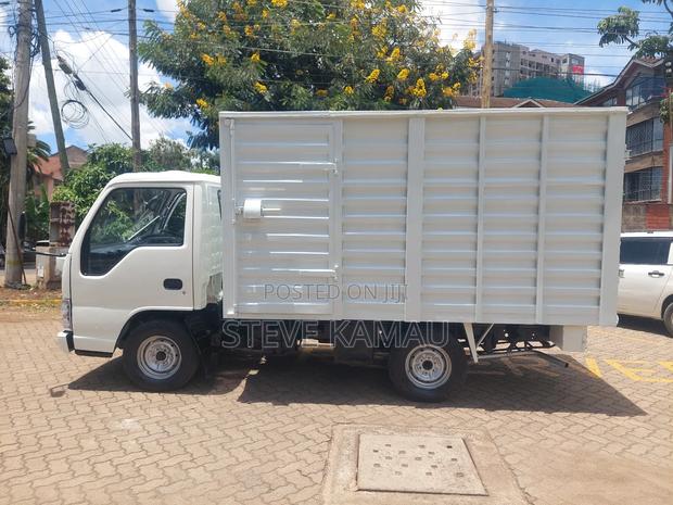 Isuzu NHR KCG 464w - thumbnail 8