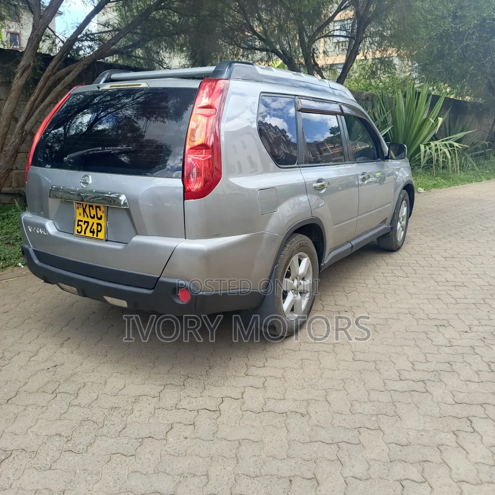 Nissan X-Trail 2.0 Automatic 2008 Silver