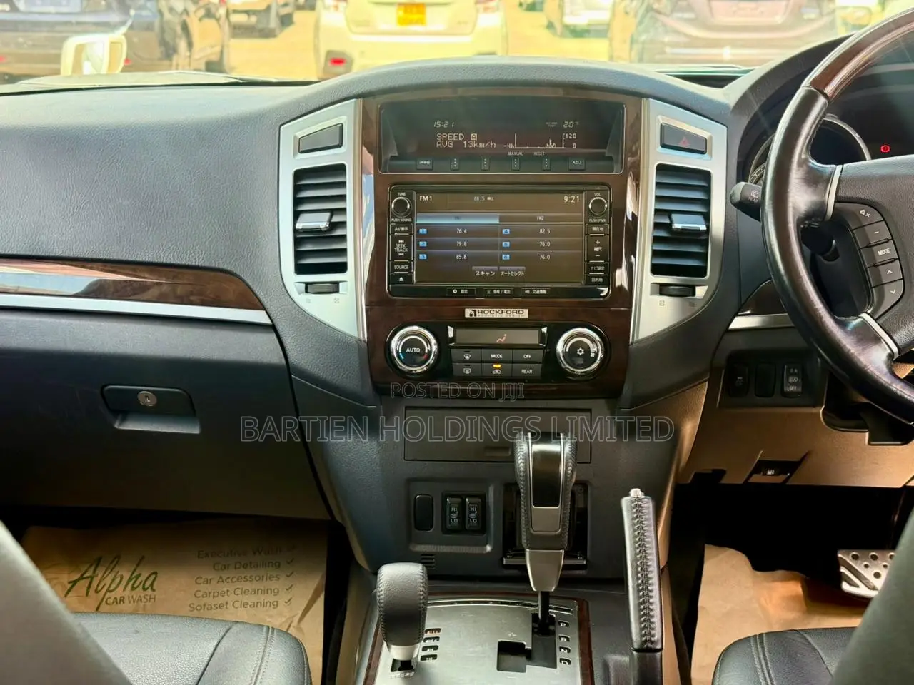 Mitsubishi Pajero 2019 White