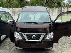 Nissan Caravan (Urvan) 2018 Brown