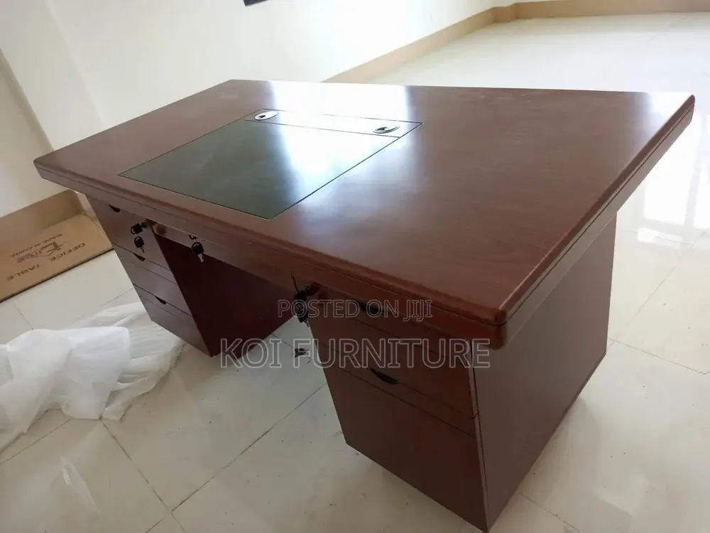 Office Desk; 1.4m Executive Mahogany Generous Desk