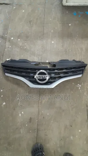 Nv200 Grille