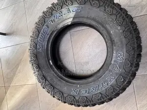 Maxtrek 235/75r15 Mt