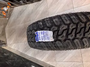 Maxtrek 235/75r15 Mt