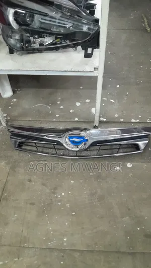 Fielder 161 Hybrid Grille