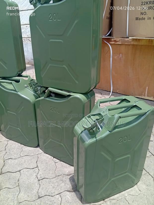 Portable Fuel Jerrycan Storage Fuel Can