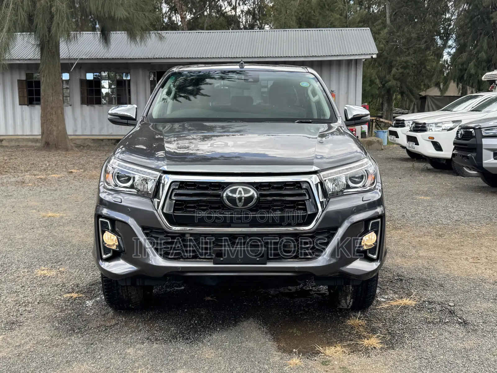 Toyota Hilux Revo Double Cab Deisel 2.4 AWD 2019 Gray
