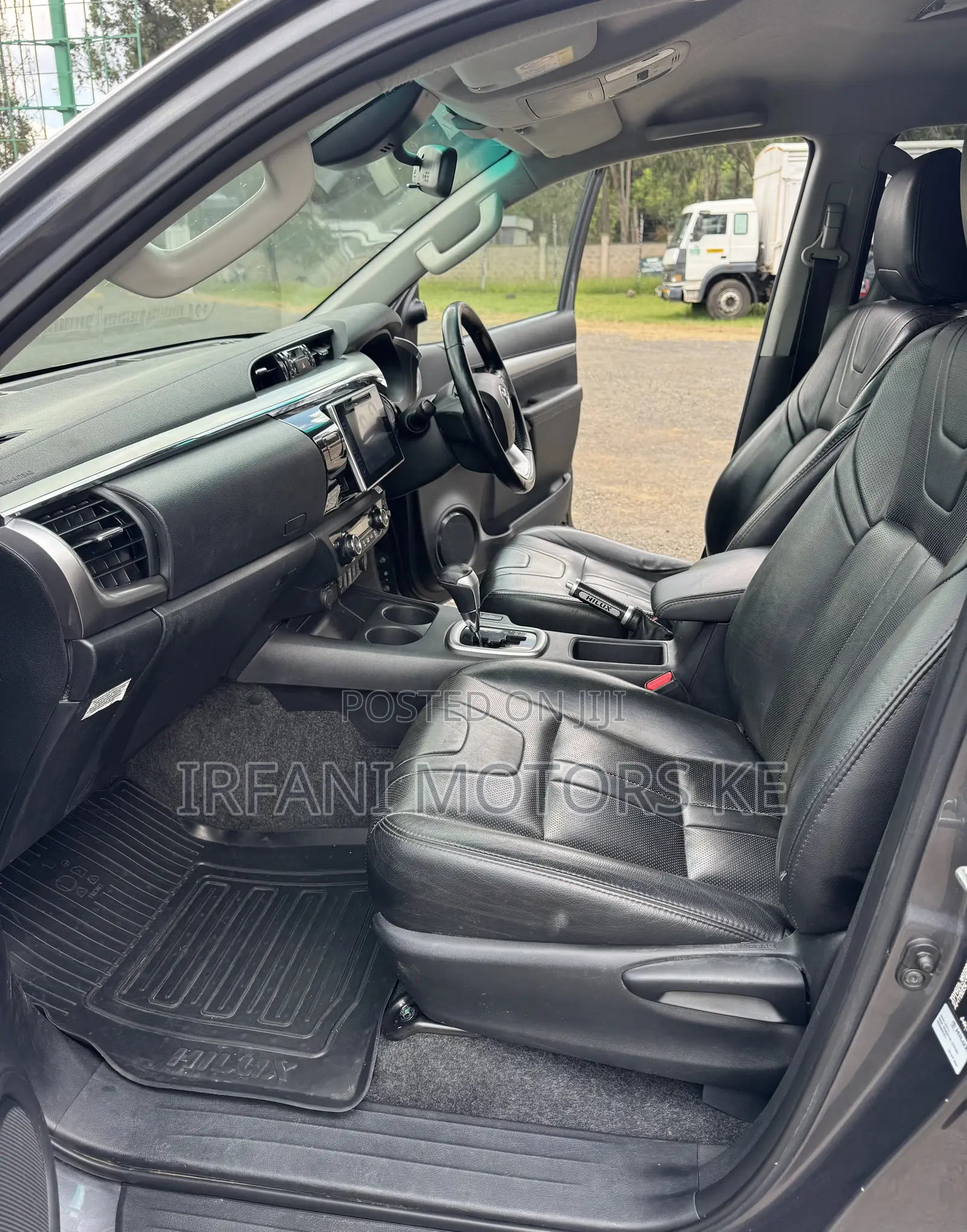 Toyota Hilux Revo Double Cab Deisel 2.4 AWD 2019 Gray