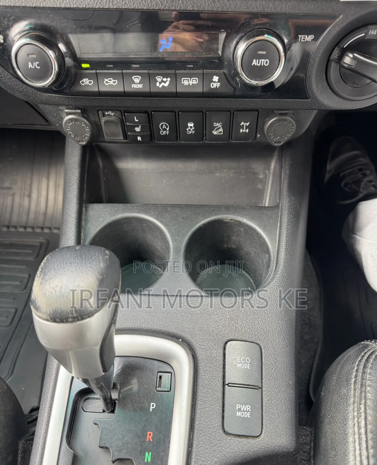 Toyota Hilux Revo Double Cab Deisel 2.4 AWD 2019 Gray