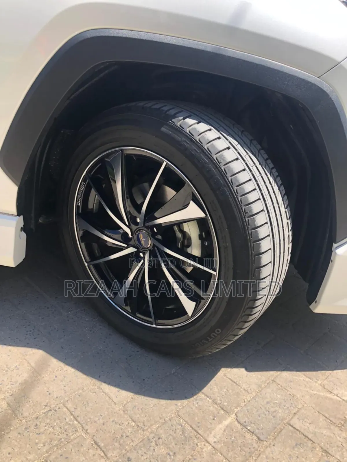 Toyota RAV4 2019