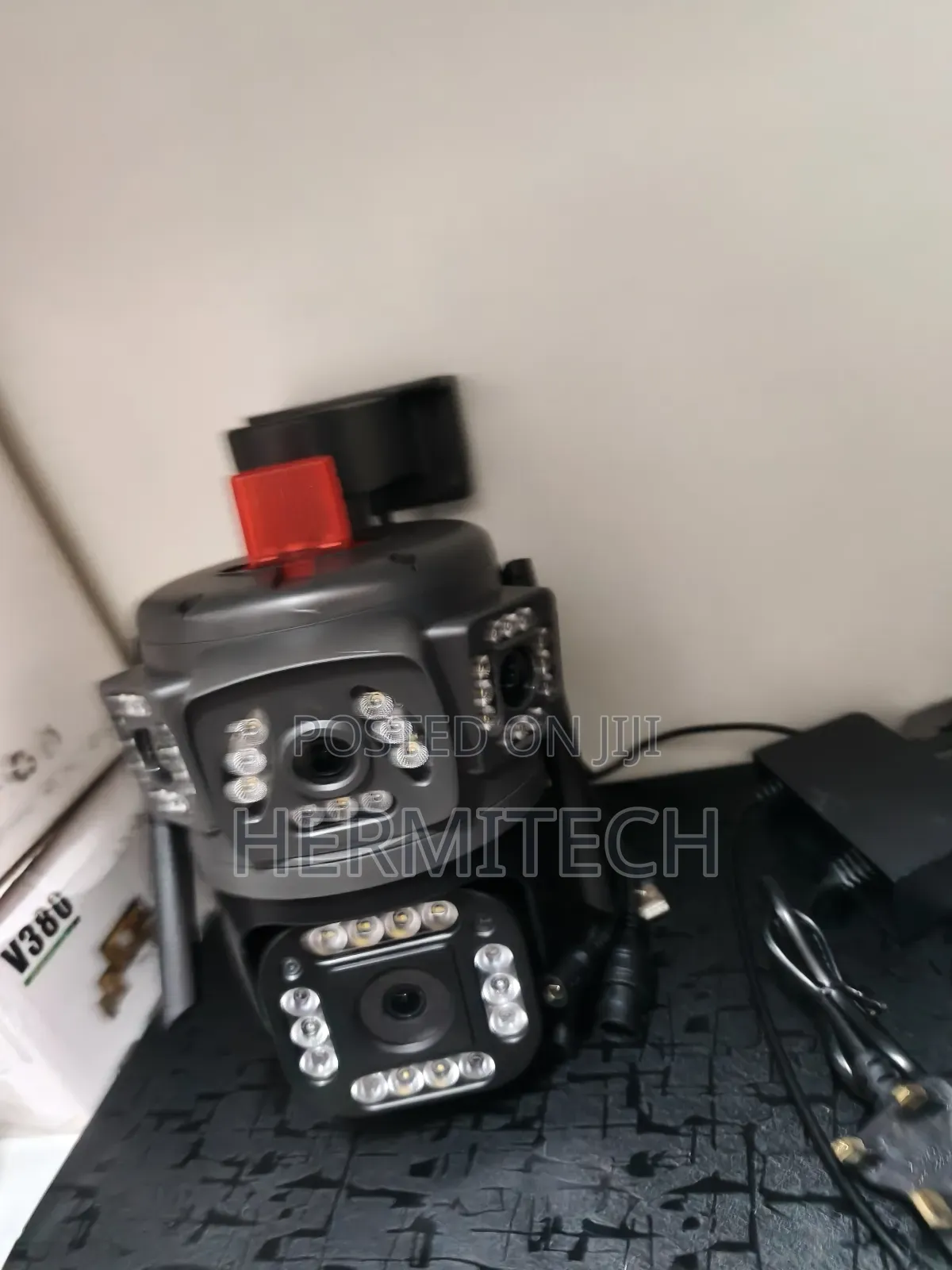 Dual Lens 4g Electric Model CCTV Alarm Siren Tracking