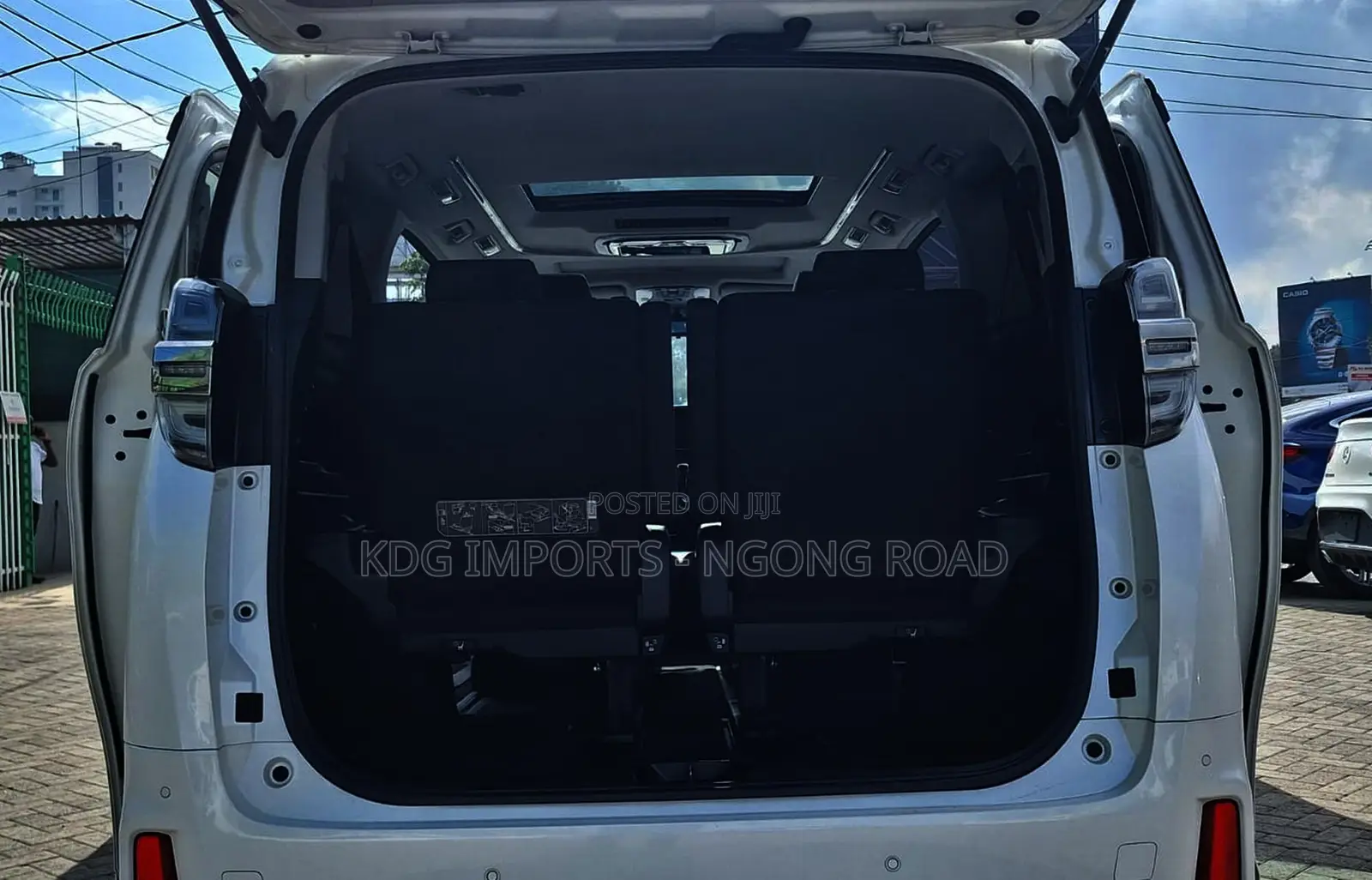 Toyota Vellfire 2019 White