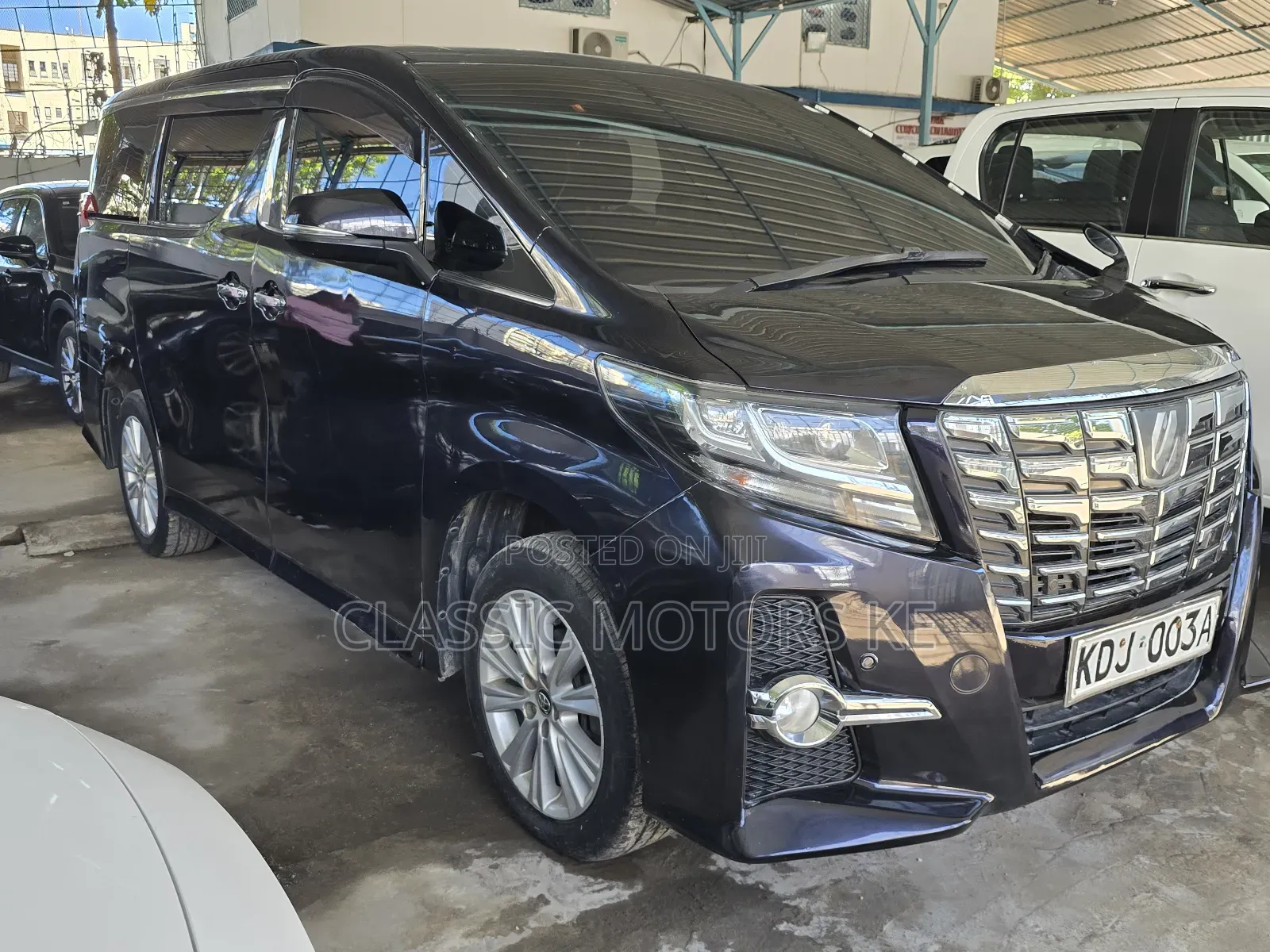 Toyota Alphard 2.5 Petrol FWD 2016 Black