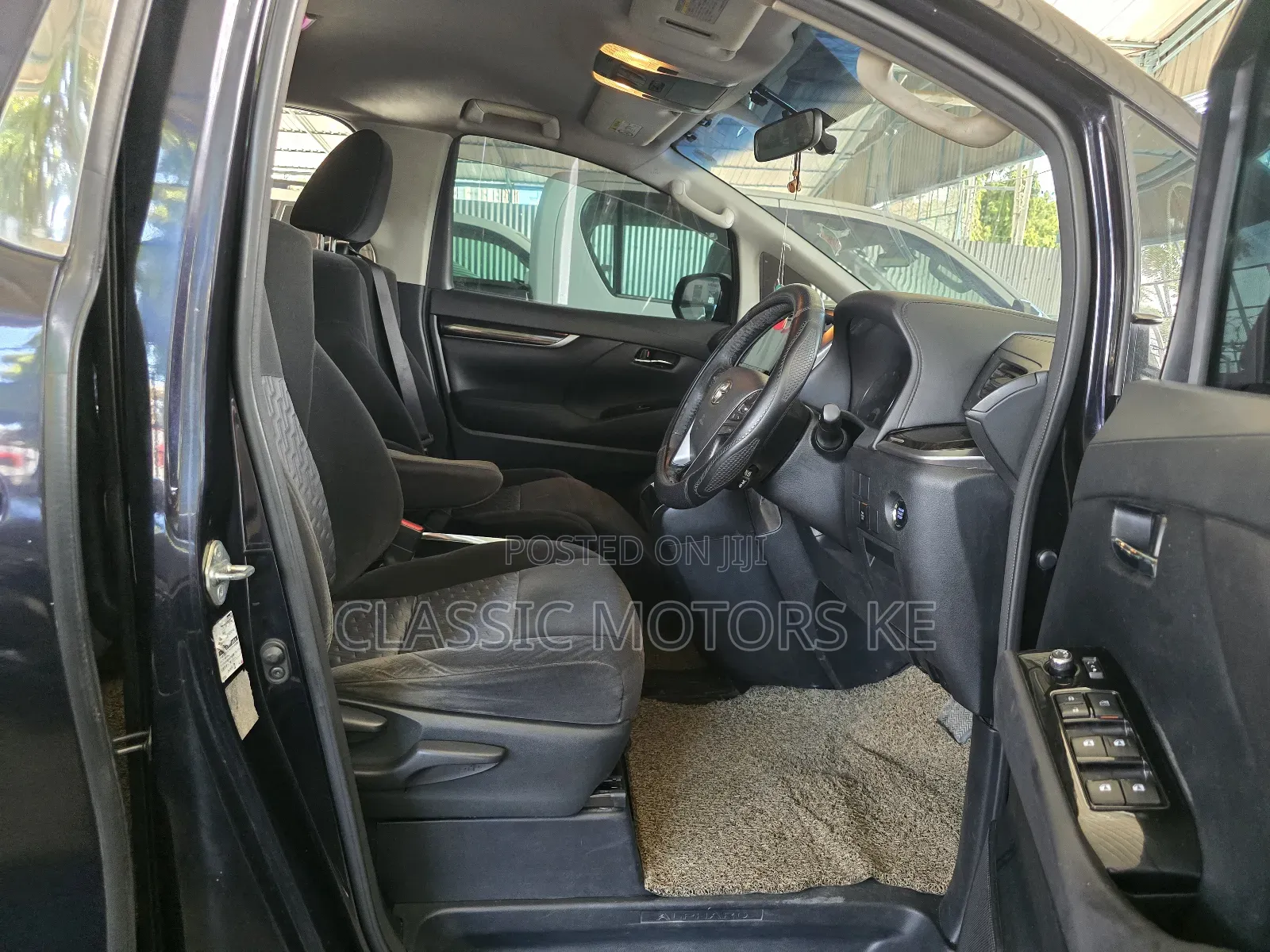 Toyota Alphard 2.5 Petrol FWD 2016 Black